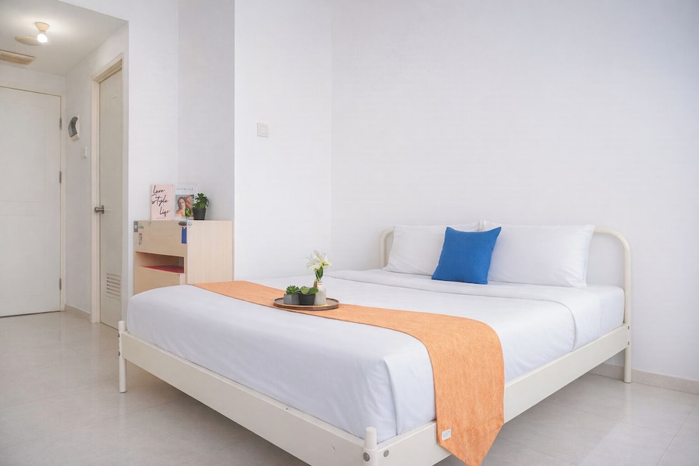 Simple Style Studio At Prima Orchard Apartment