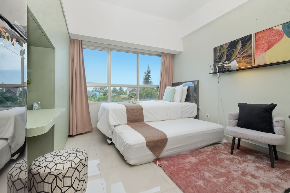 Chic And Cozy Studio Space At Apartment Springlake Summarecon Bekasi