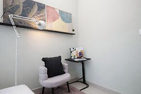 Chic And Cozy Studio Space At Apartment Springlake Summarecon Bekasi