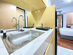 Modern Look Studio At The Alton Apartment