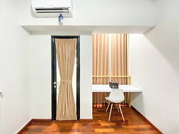 Modern Look Studio At The Alton Apartment
