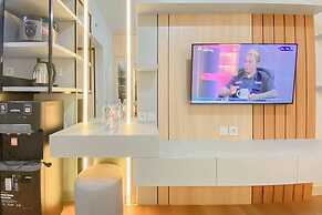 Compact Studio With City View At The Alton Apartment