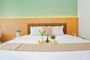 Soft Toned Studio At Transpark Cibubur Apartment