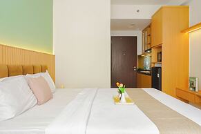 Soft Toned Studio At Transpark Cibubur Apartment