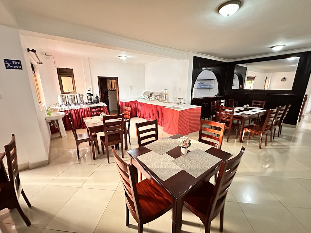 Sienna Beach Hotel - Entebbe