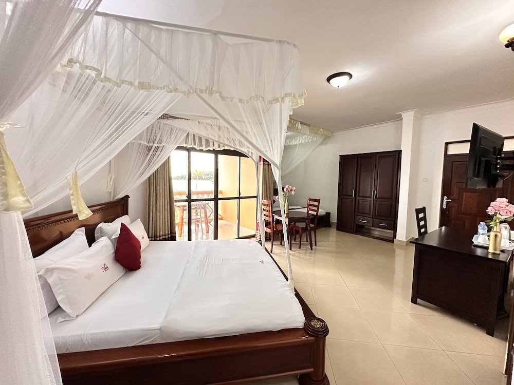Sienna Beach Hotel - Entebbe