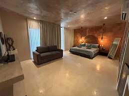 Simple & Luxury