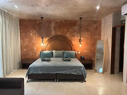 Simple & Luxury