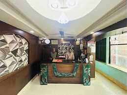 Hotel Jay Deluxe