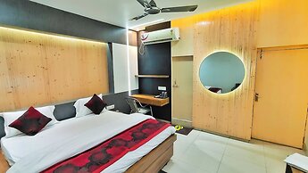 Hotel Jay Deluxe