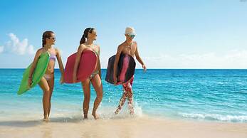 BRISAS TROPICAL playa LOS CORALES