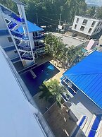 Studio Au Centre-ville à 2 Minutes de la Plage 105
