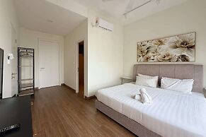 Modern Duplex Stay Near Jonker St