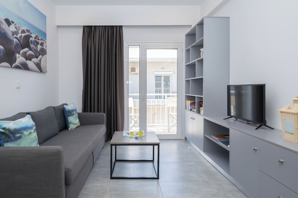 Milva Apartments