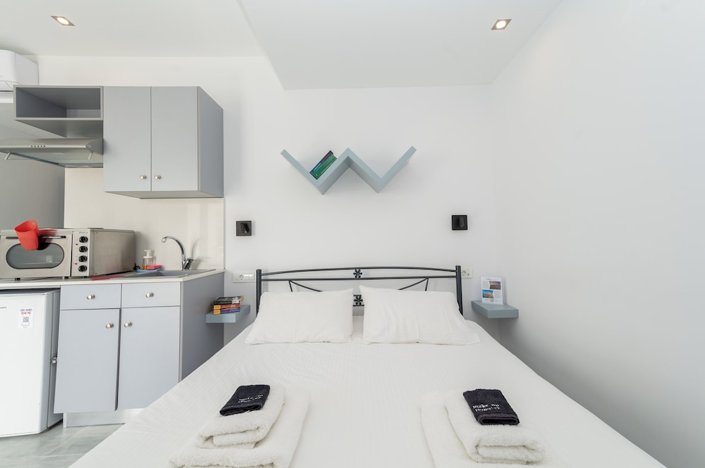 Milva Apartments