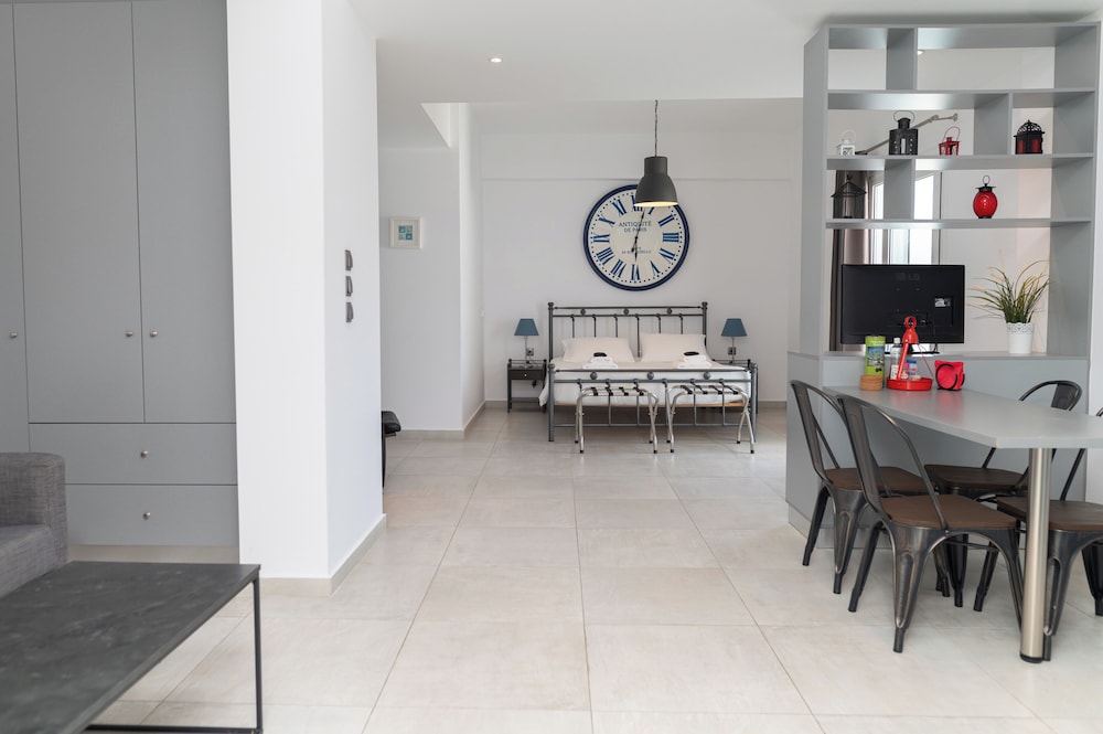 Milva Apartments