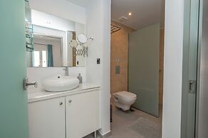 Milva Apartments