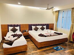 HOTEL GALADARI