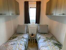 Scenic Countryside Retreat for 4