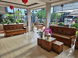 Grand Kesambi Villa