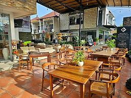 Grand Kesambi Villa