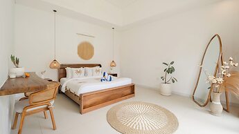 Villa Victoria 2 by Villa Finder