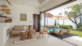 Villa Victoria 2 by Villa Finder