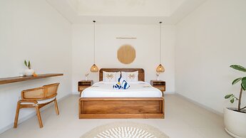 Villa Victoria 2 by Villa Finder