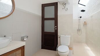 Villa Victoria 2 by Villa Finder