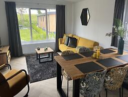 Stylish Beachside Lodge for 6