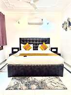 Fortune Home Service Apartment 2BHK E-30