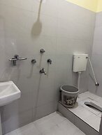 Shri Awadh Hotel