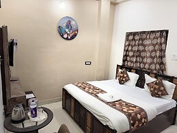 Shri Awadh Hotel