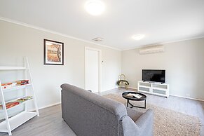 Villa Scalzi - 4-Bed Getaway