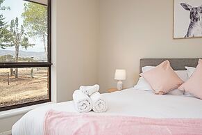 Villa Scalzi - 4-Bed Getaway