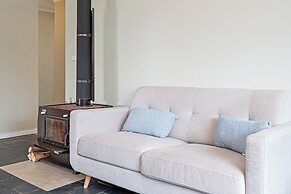 Villa Scalzi - 4-Bed Getaway