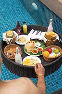 Victor Exotica an Indy Resort