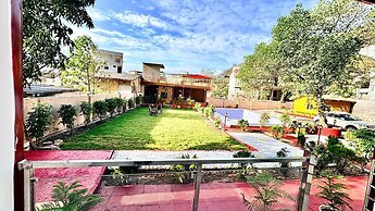Devora Resort
