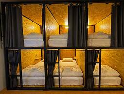 Softbox Hostel