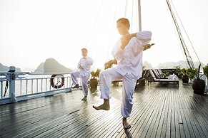 Halong Deluxe 1 Cruise