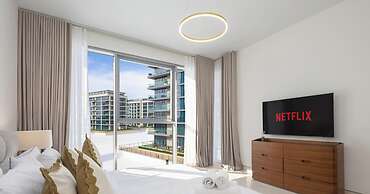 LUX District One Lagoon View Townhouse