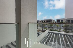 LUX District One Lagoon View Townhouse