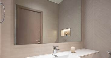 LUX District One Lagoon View Townhouse
