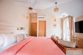 Staymaster White Castle-4BHK