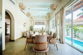 Staymaster White Castle-4BHK