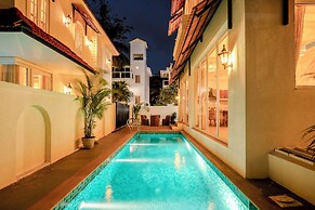 Staymaster White Castle-4BHK