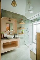 Staymaster White Castle-4BHK