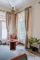 Staymaster White Castle-4BHK