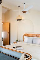 Staymaster White Castle-4BHK