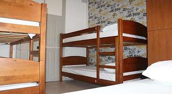 Meeting Hostel